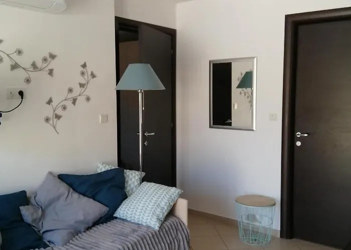 Joli En Corse Avec Piscine Apartmán Belgodère