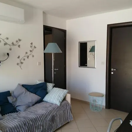 Joli En Corse Avec Piscine Apartment Belgodere (Corsica)